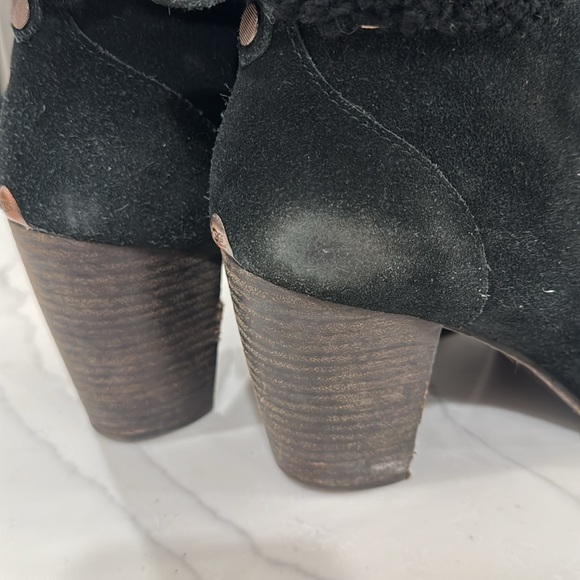 Uggs black suede high heel lace-up booties. Size 11. Pre-worn, well-loved. - Picture 12 of 14